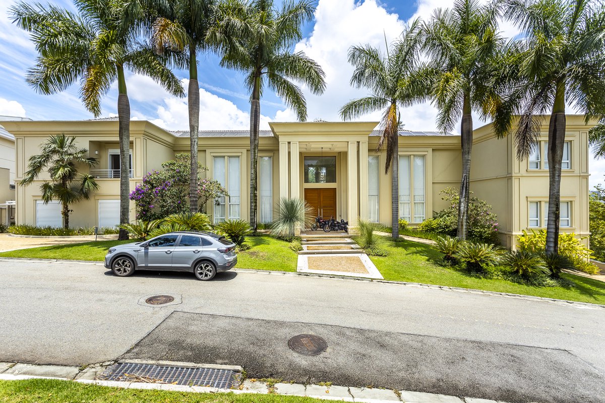 Venda · Casa com 5 suítes