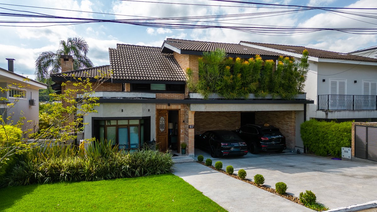 Venda · Casa com 4 suítes
