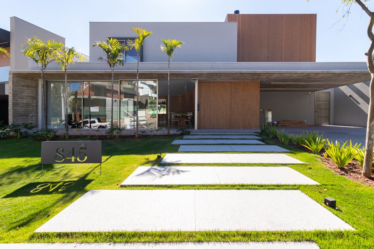 Venda · Casa com 5 suítes