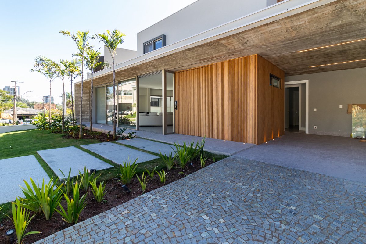 Foto 2 de Venda · Casa com 5 suítes