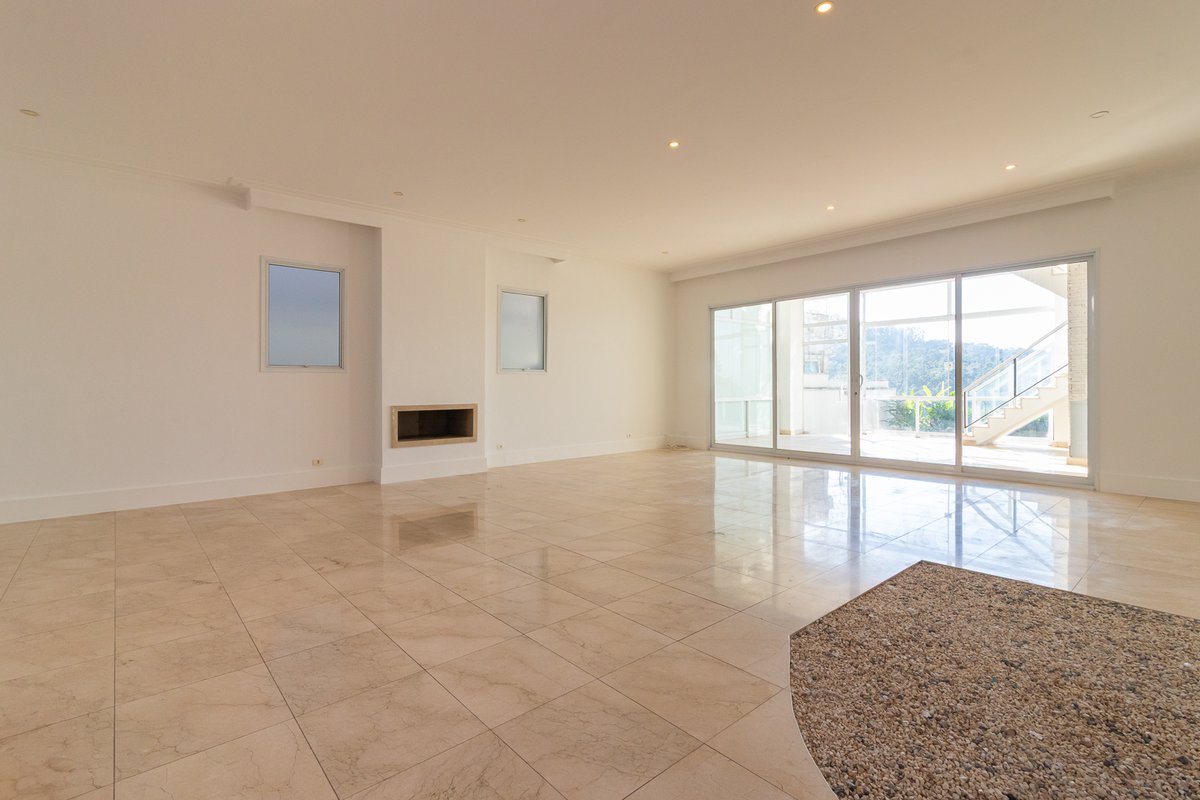 Foto 3 de Aluguel · Casa com 4 suítes